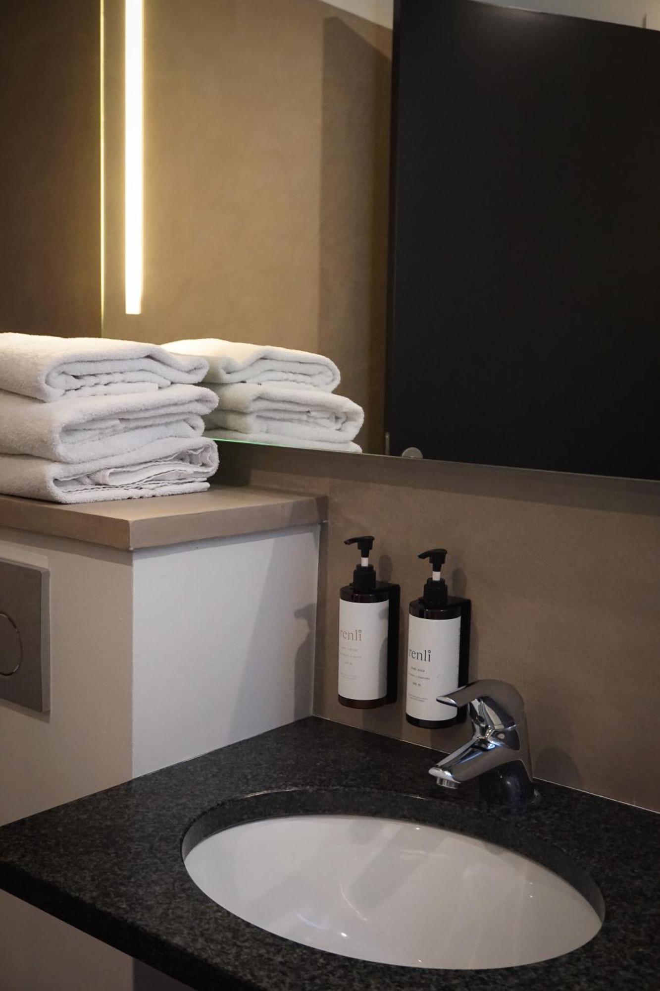 Frederiksdal Sinatur Hotel & Konference Конґенс-Люнґбю Екстер'єр фото