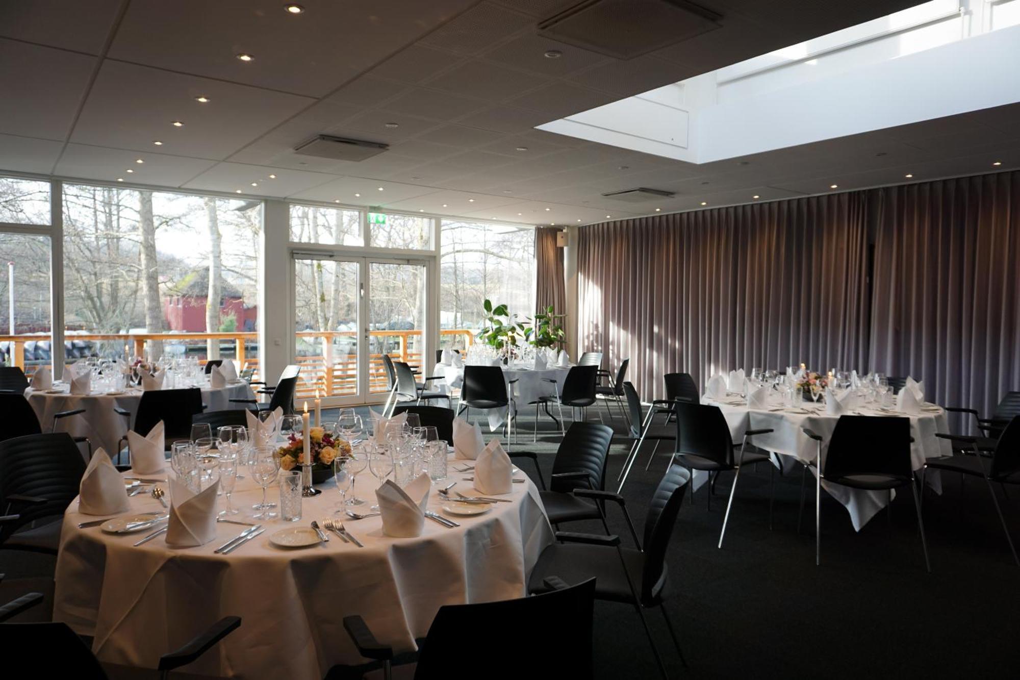Frederiksdal Sinatur Hotel & Konference Конґенс-Люнґбю Екстер'єр фото